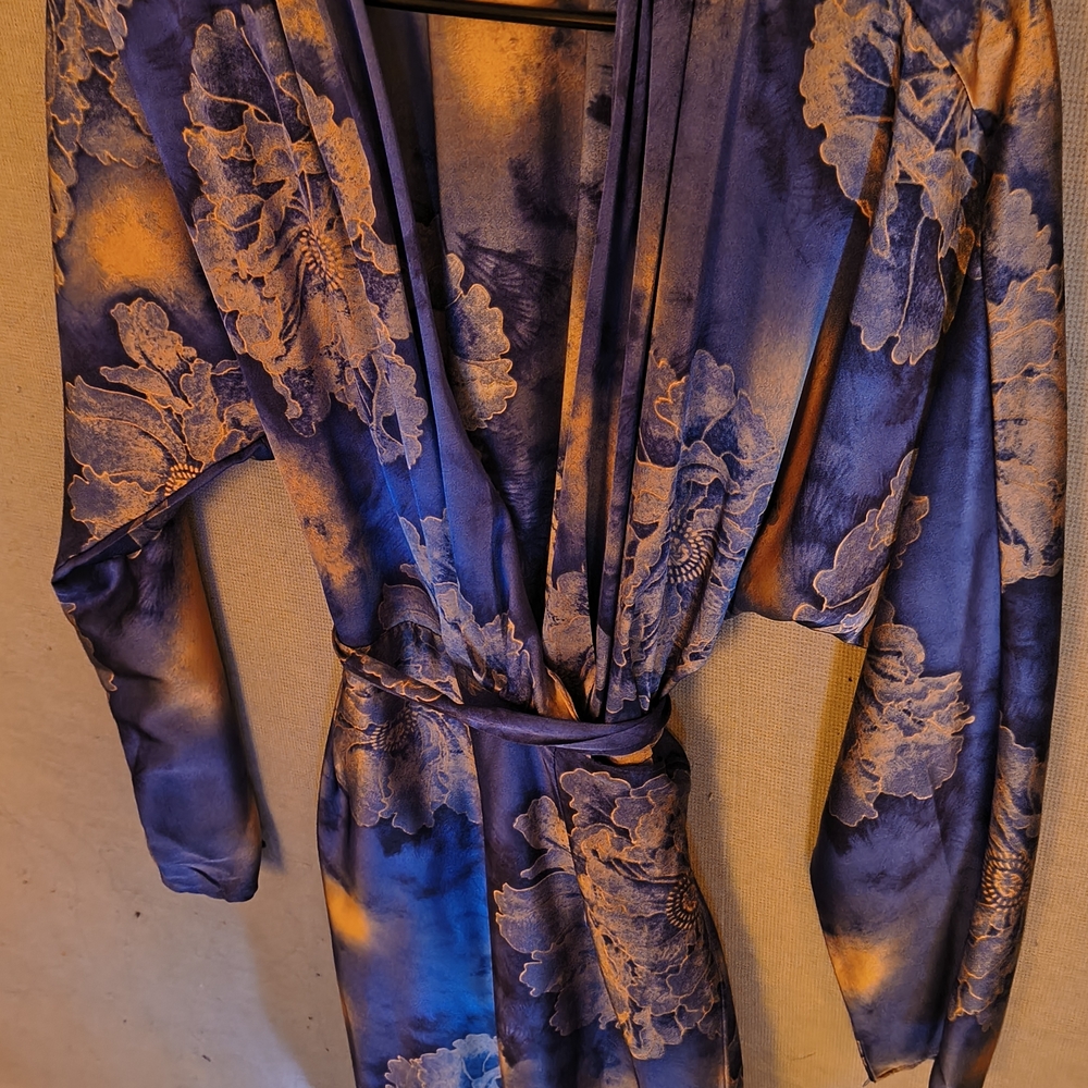 Elegant Blue Floral Women's Satin Dress - Picture 4 of 7